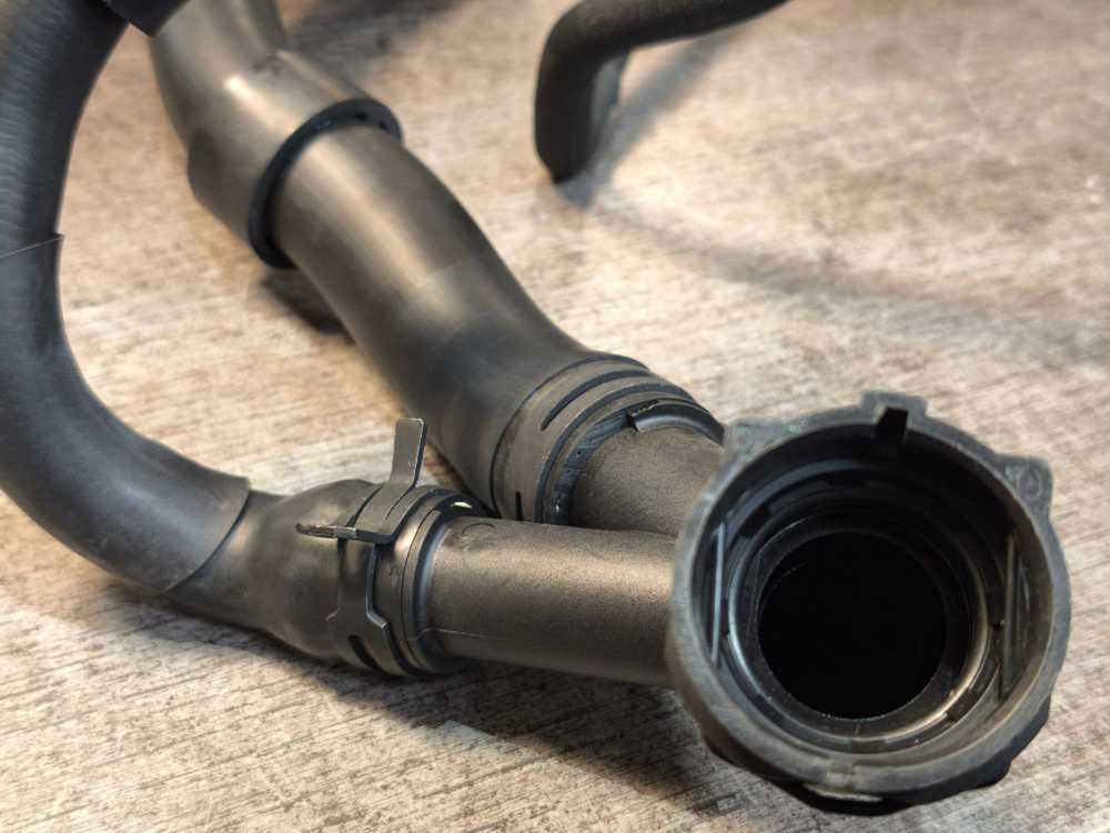 Патрубок Охлаждения GEN 3