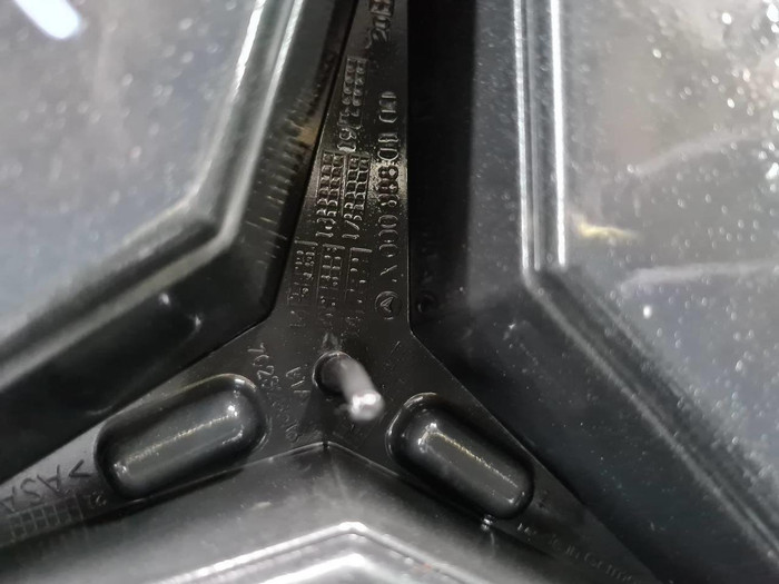 Бампер передний Mercedes E W213 16-21 AMG В сборе