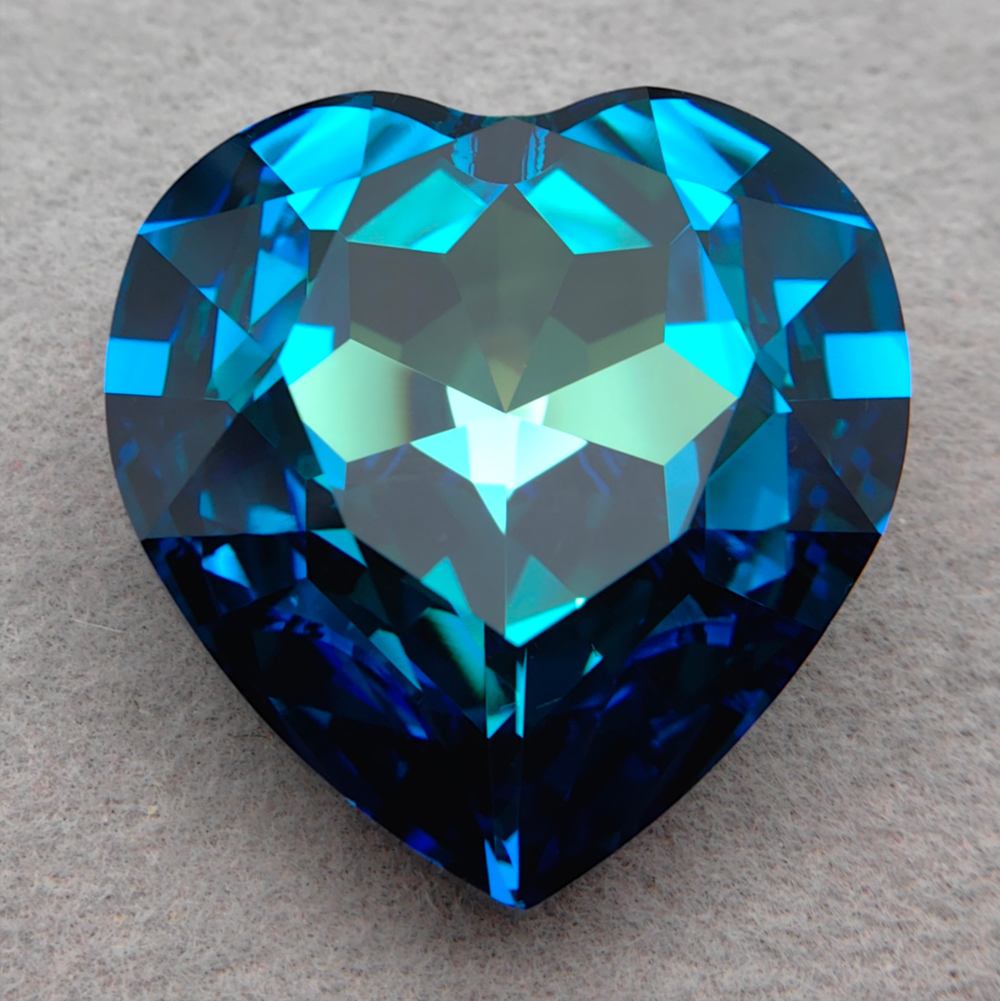 Swarovski 4827 Round Heart, Crystal Bermuda Blue