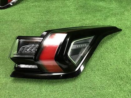 Фонарь правый внешний Zeekr 001 (2021-н.в.)