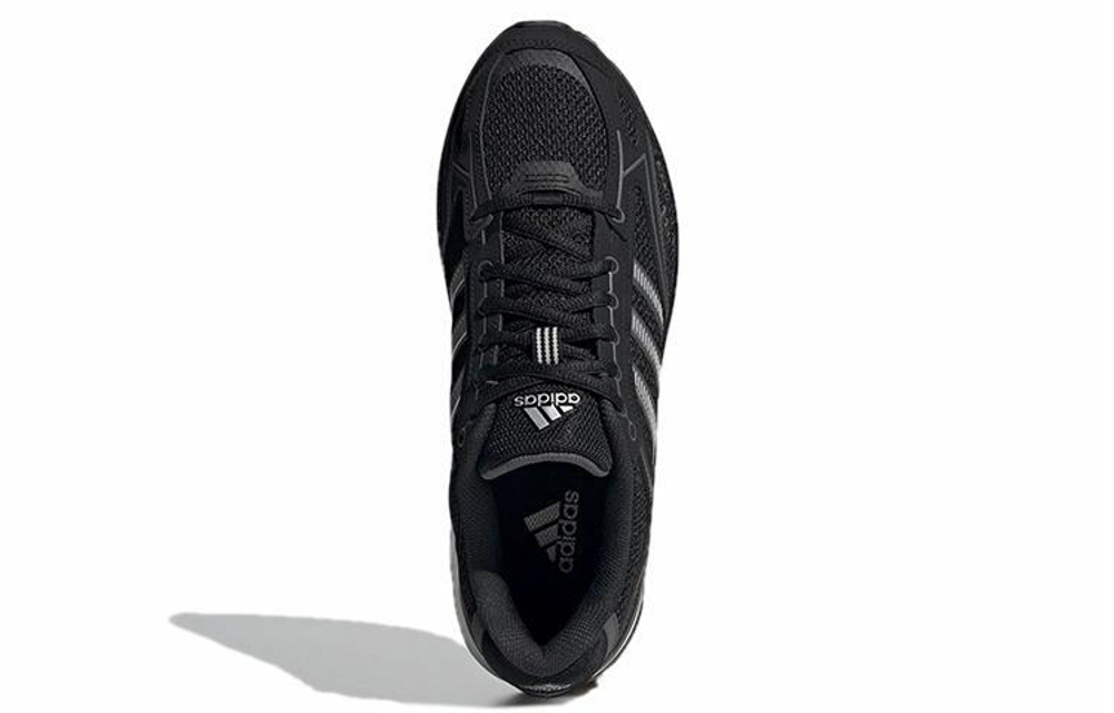 Кроссовки Adidas Spiritain 2000