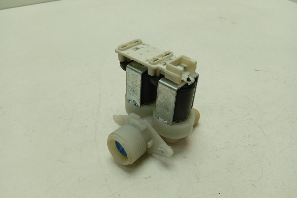AWOC0714 кт138 Клапан подачи воды для стиральной машины Whirlpool AWOC0714 б/у