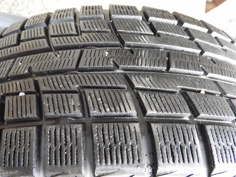 Шины Yokohama Ice Guard 215/60 R16 95Q 2 шт.