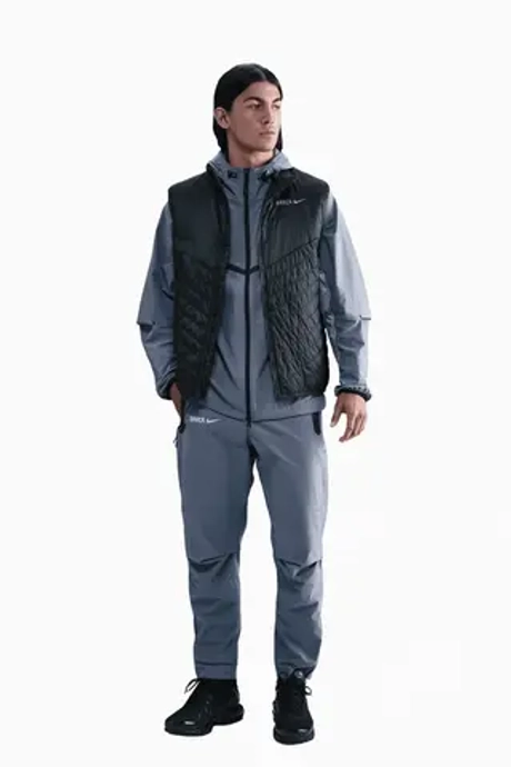 Жилет Nike FC Barcelona 25/26 Windrunner - черный