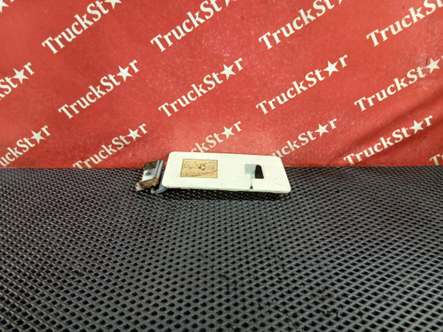 Накладка корпуса подножек левая 2023г.