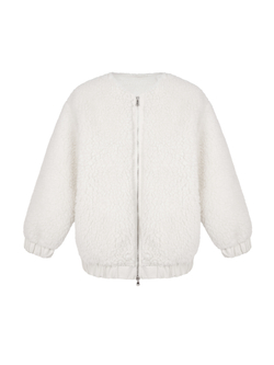 Бомбер из меха