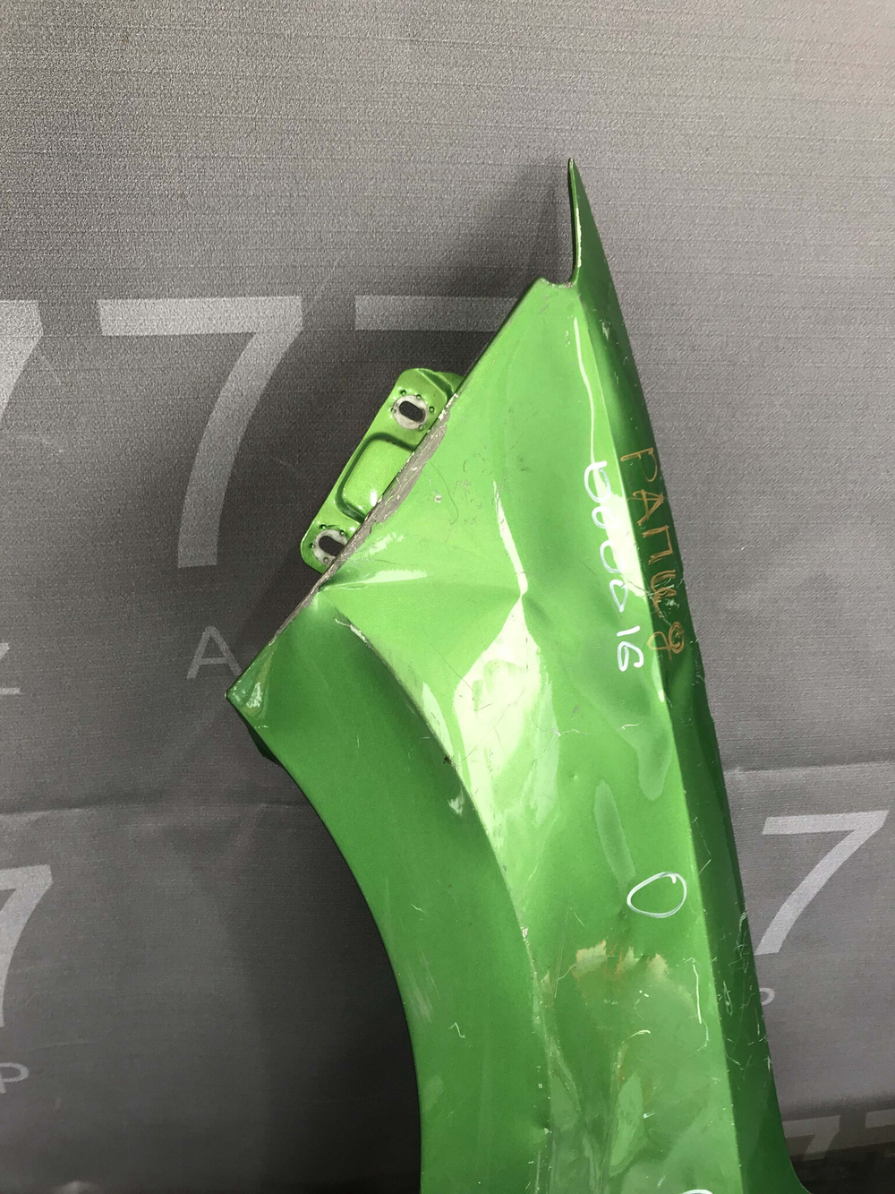 Skoda Rapid Крыло левое Б/У Оригинал 5JA821021D