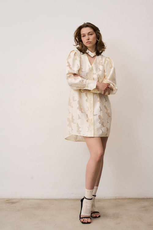 Платье-рубашка сливочная