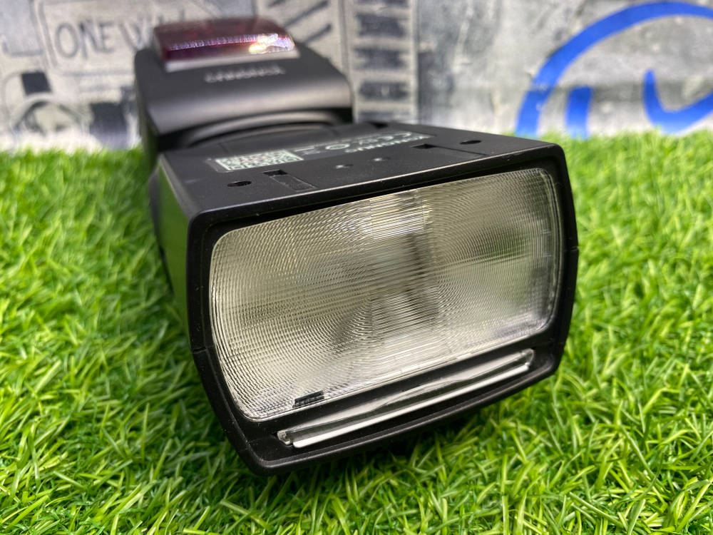 YongNuo Speedlite YN685 for Canon Покупка/Продажа