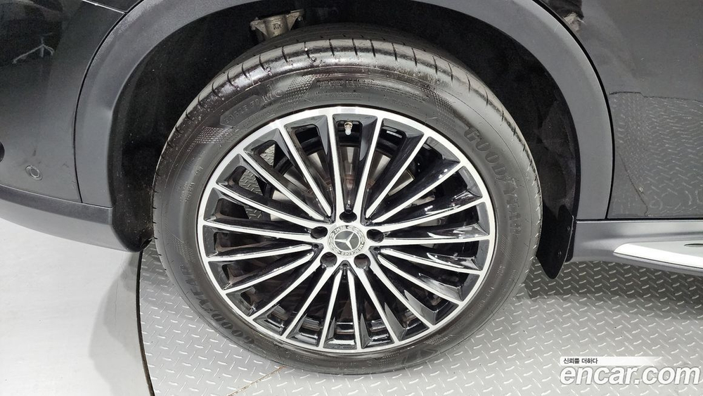 Mercedes-Benz GLC-Class X254 GLC300 4MATIC (10.2023)
