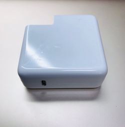 Адаптер питания Apple USB-C мощностью 61 Вт (61w)