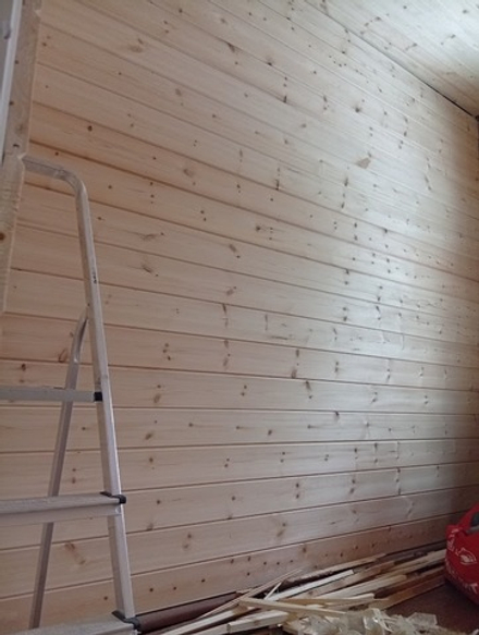 отделка стен имитация бруса