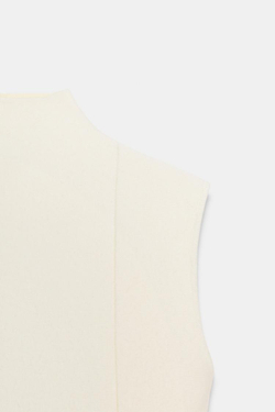 ZARA ТРИКОТАЖНЫЙ ТОП С БАСКОЙ, ЭКРЮ