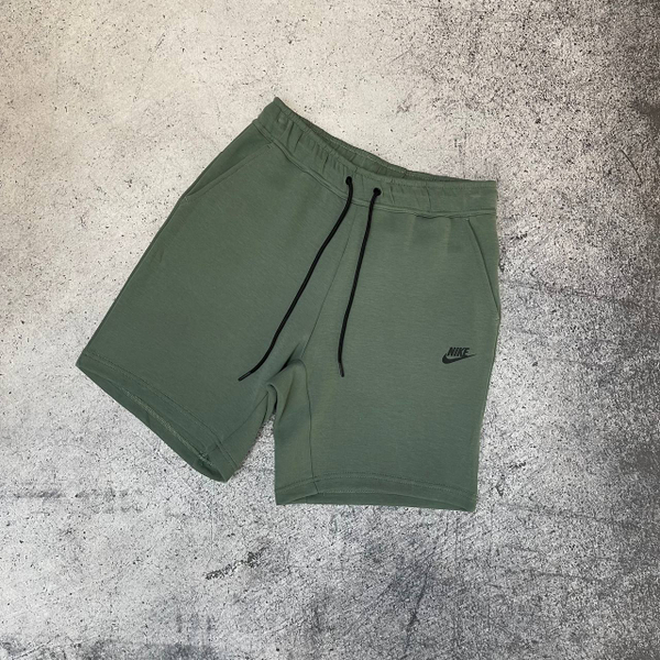 Шорты Nike Tech Fleece green
