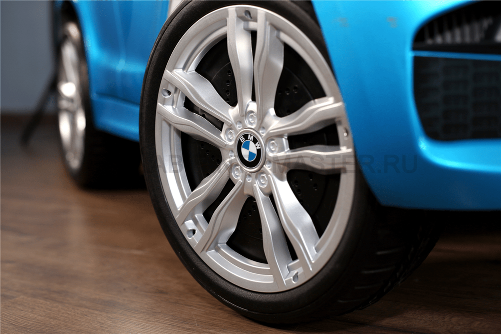 Детский двухместный электромобиль "BMW X6M" JJ2199 12V