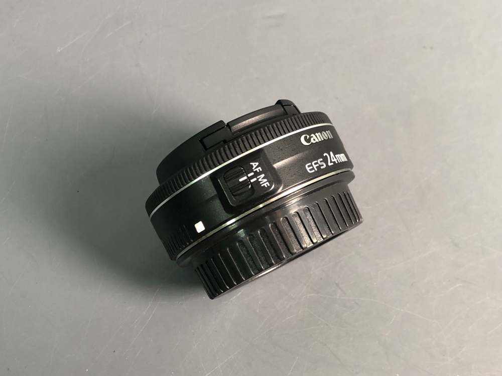 Canon EF-S 24mm 2.8 STM