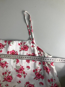 Топ H&M из вискозы с ярким рисунком 42 размер