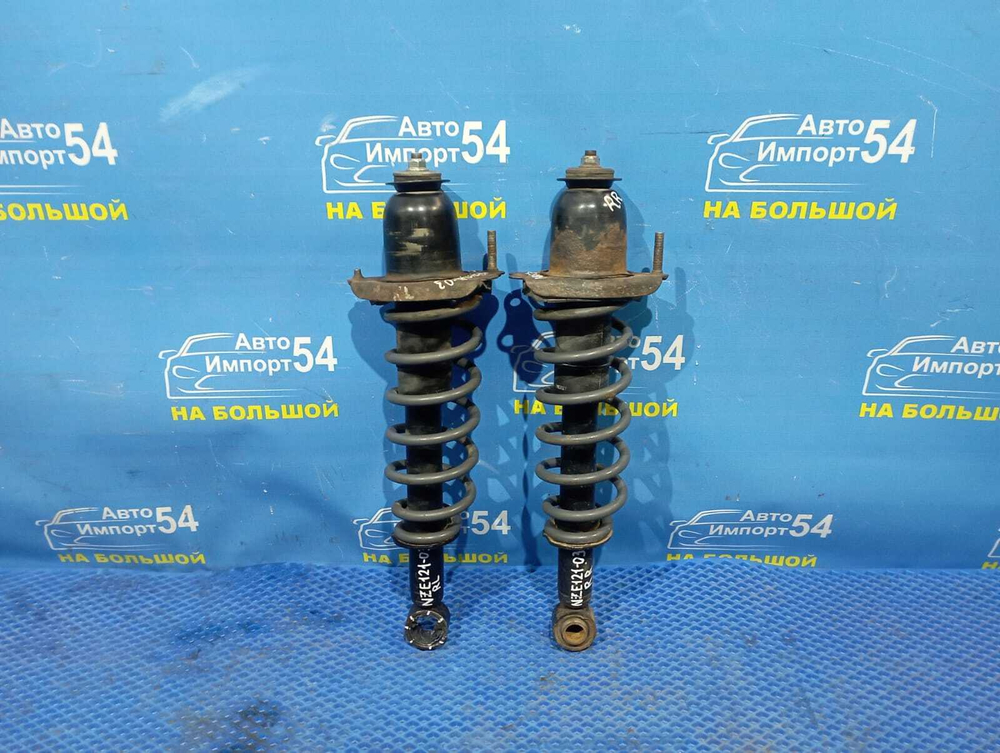 Стойка задняя правая TOYOTA FIELDER 2002