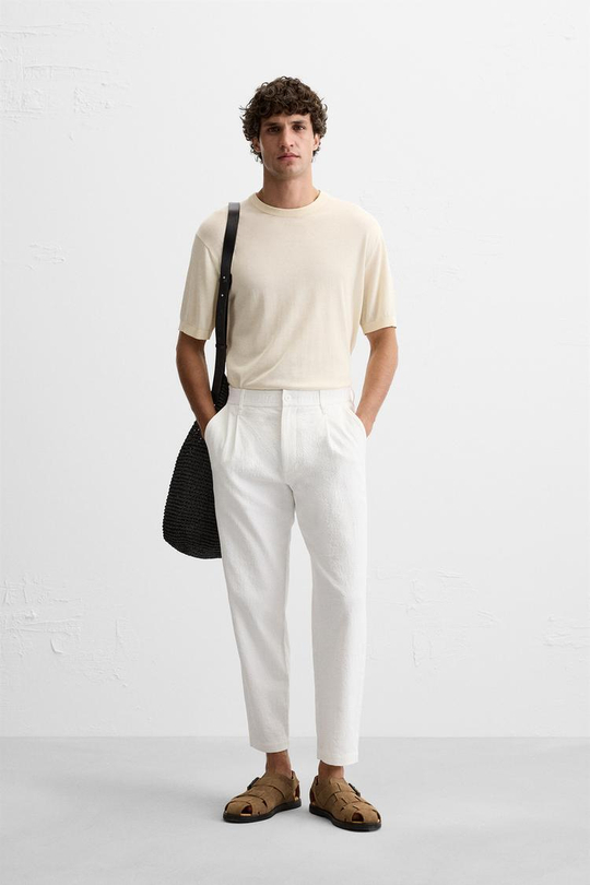 ZARA БРЮКИ ИЗ РЕЛЬЕФНОЙ ТКАНИ С ЗАЩИПАМИ, БЕЛЫЙ
