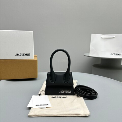 Jacquemus Le Chiquito 12 cm