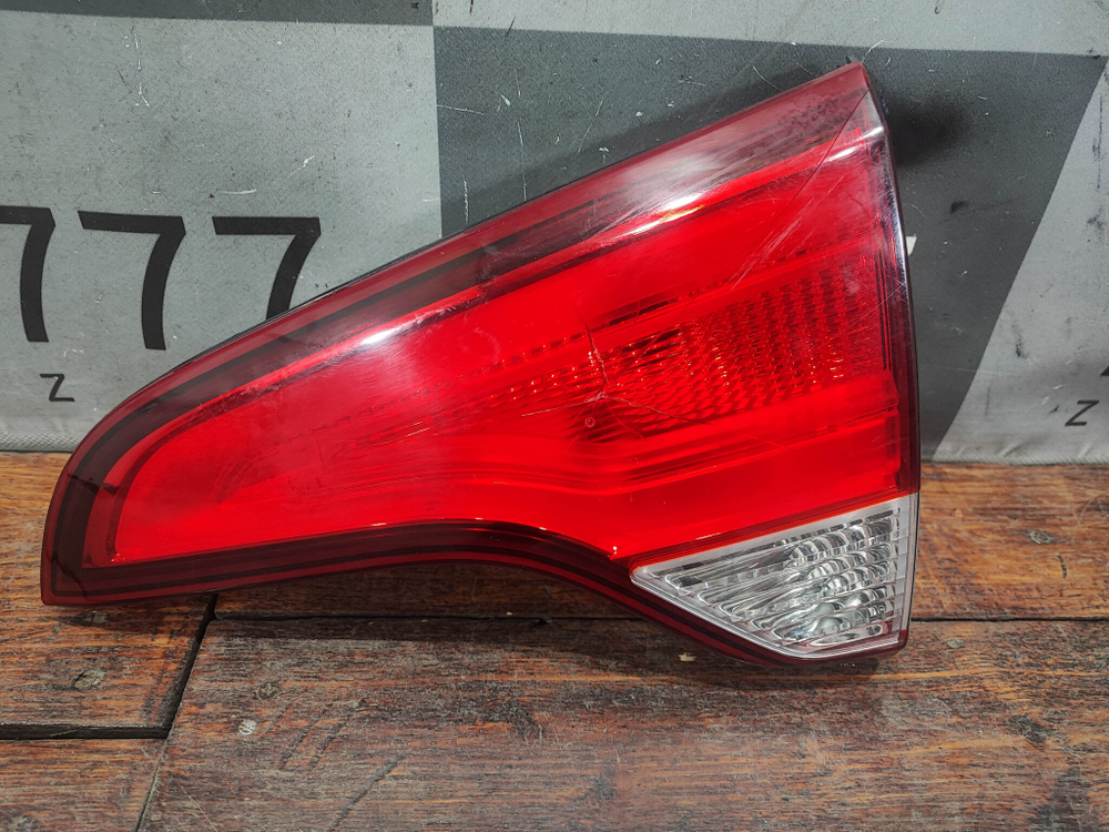 Фонарь зaдний пpавый Kia Sorento 2 (XM) 12-20 Б/У Оригинал 924062P540