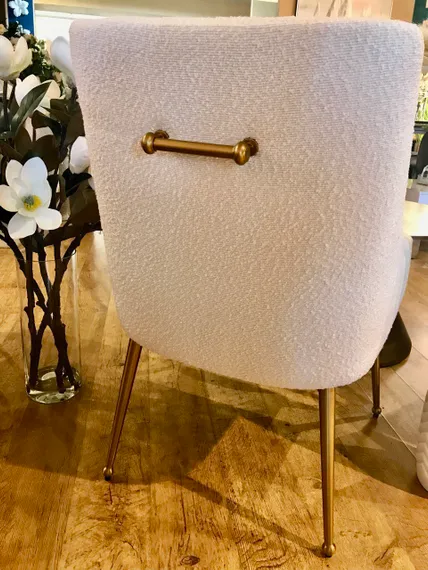 Стул Senna, белое букле с золотыми ножками