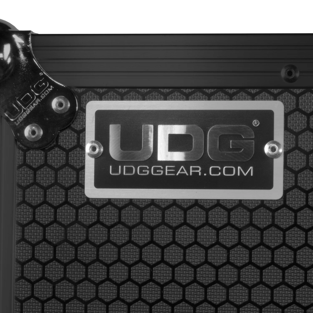 Кейс UDG Ultimate Flight Case Ableton Push 3 Black Plus (Laptop Shelf)