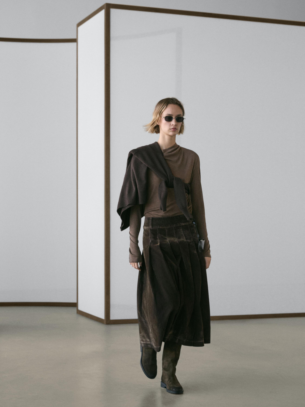 Massimo Dutti Джинсовая юбка миди со складками, хаки