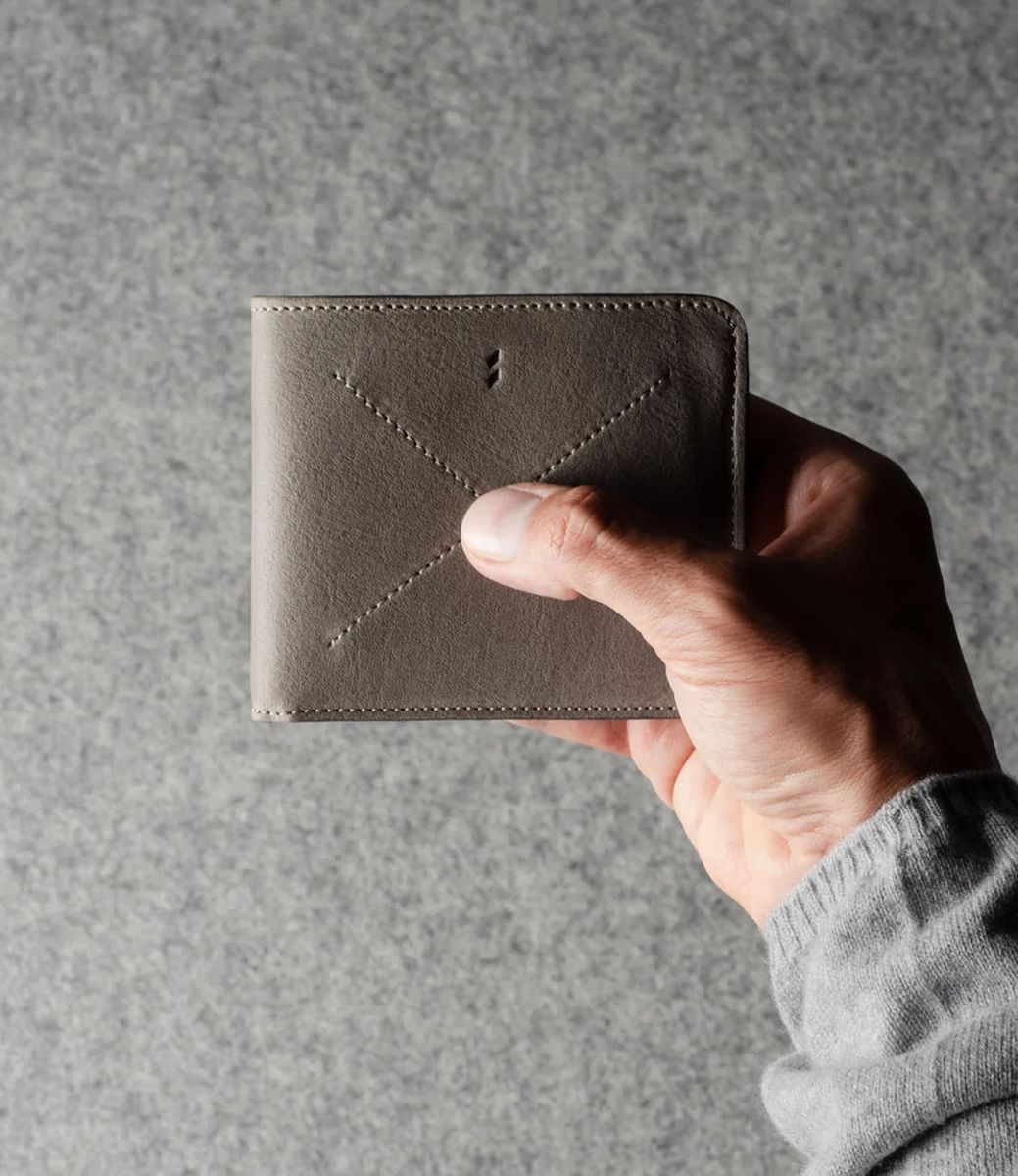 Hard Graft Cash Card Wallet Off Grey — кошелёк из кожи
