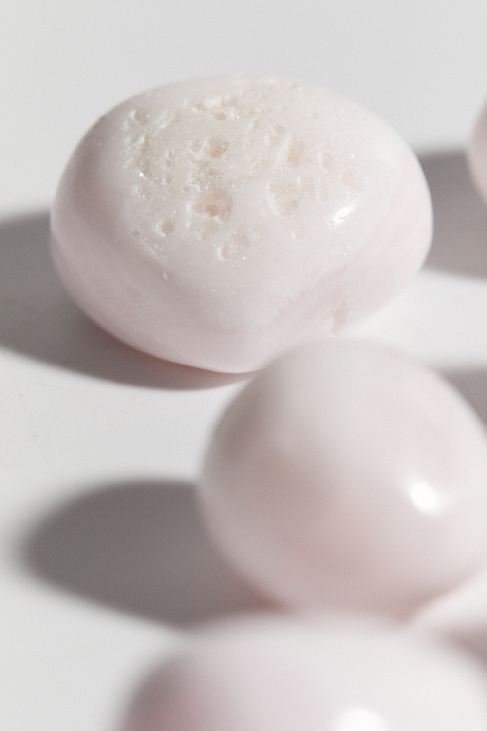 Манганокальцит галтовка