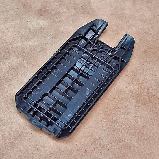 Крышка задняя Garmin Alpha 200 / 300 / 200i / 300i (аналог) батарейного отсека