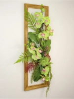 Искусственные цветы для декора стен