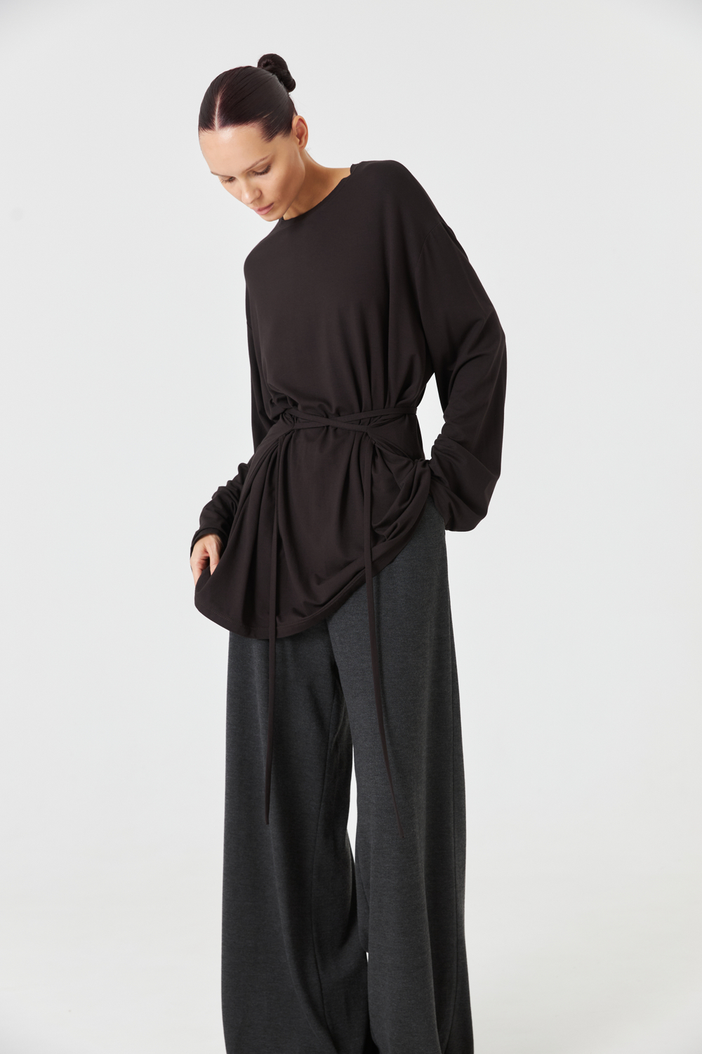 Лонгслив с завязками