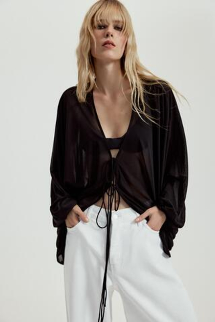 ZARA ТОП ИЗ КРЕПА С ПЫШНЫМИ РУКАВАМИ, ЧЕРНЫЙ