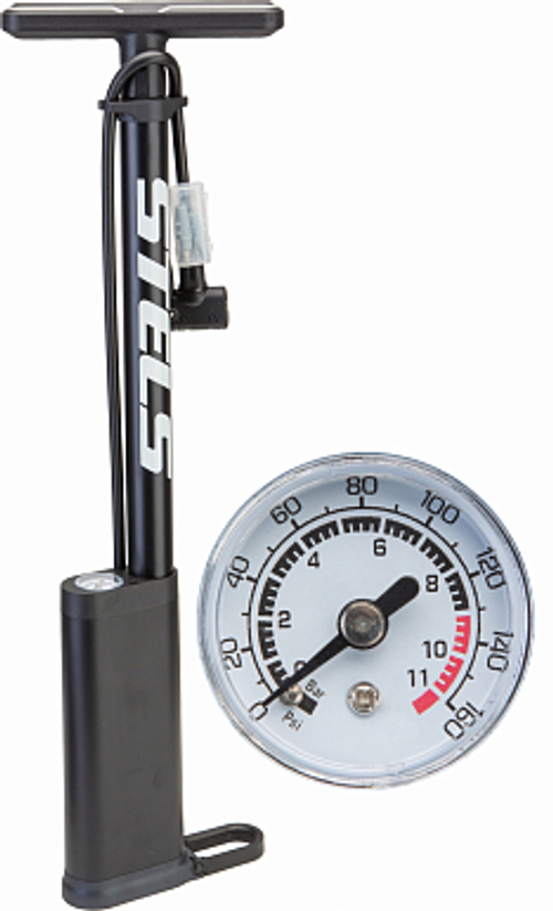 Насос напольный ручной P32B-18C STELS алюминиевый с маноментром черный 560мм