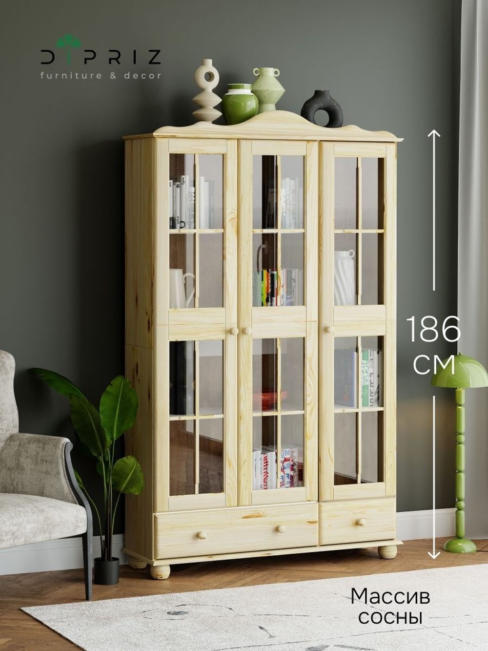 Шкаф витрина Бритта трехдверный лак