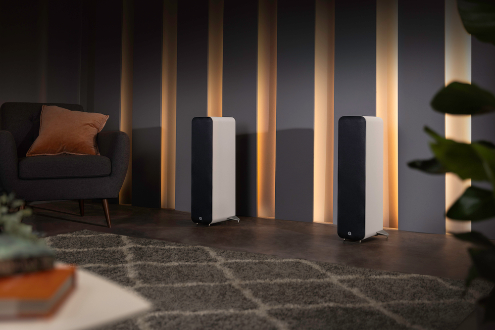 Q Acoustics Q M40 Активные напольные АС