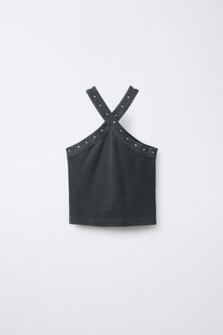ZARA ТОП С ЭФФЕКТОМ ПОТЕРТОСТИ И ГОРЛОВИНОЙ ХАЛТЕР С ЗАКЛЕПКАМИ, АНТРАЦИТОВО-СЕРЫЙ