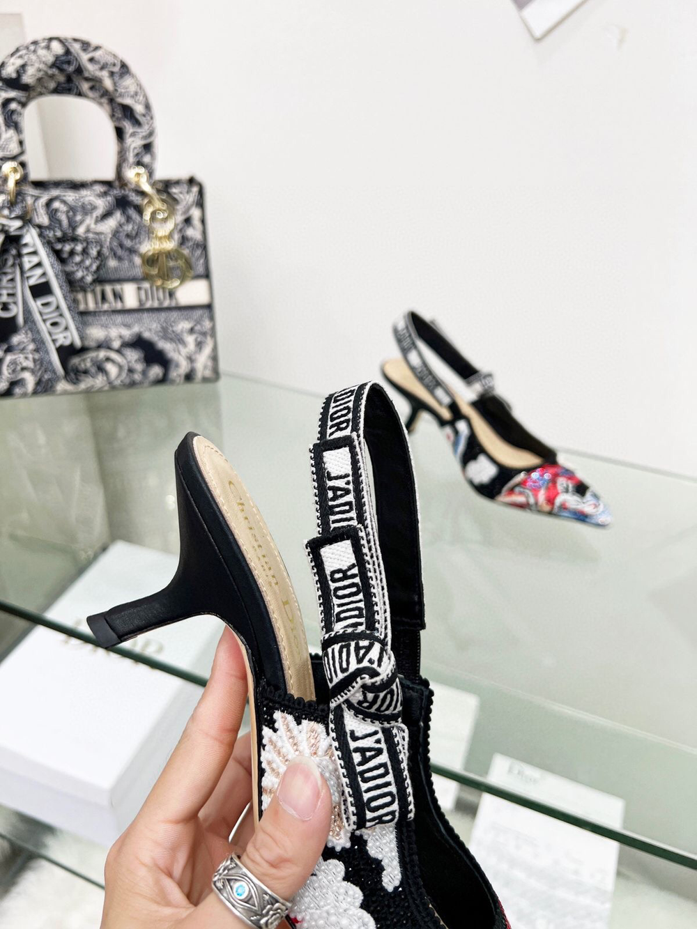 Туфли Christian Dior