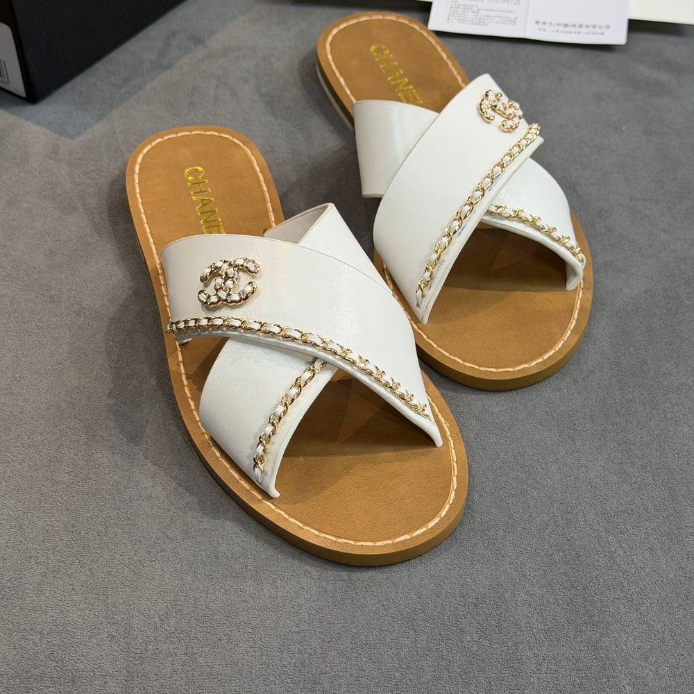 Шлепанцы Chanel