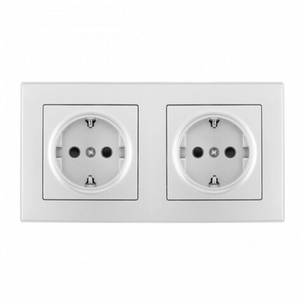 Розетка с заземлением и со шторкой Arte Milano SET06-2 SET06-2-40-1x2 silver