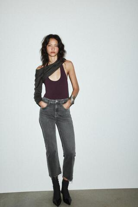 ZARA БЕСШОВНОЕ БОДИ С ГОРЛОВИНОЙ ХАЛТЕР, ШОКОЛАДНЫЙ