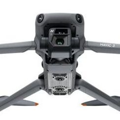 Квадрокоптер DJI Mavic 3 Fly More Combo