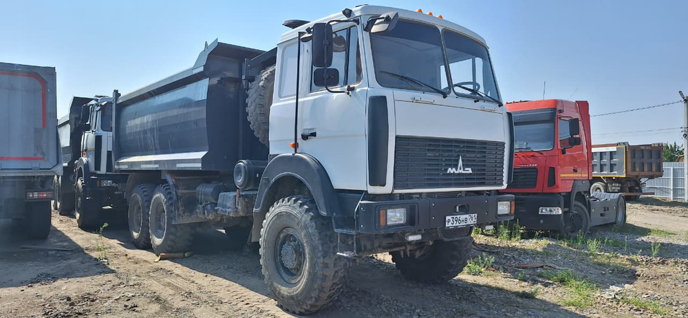 МАЗ 6317 6x6 Самосвал 780130 	(Дизельный, 14,9 л, 418 л.с., МТ)