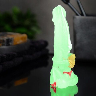 Светящееся в темноте фигурное мыло Удержание