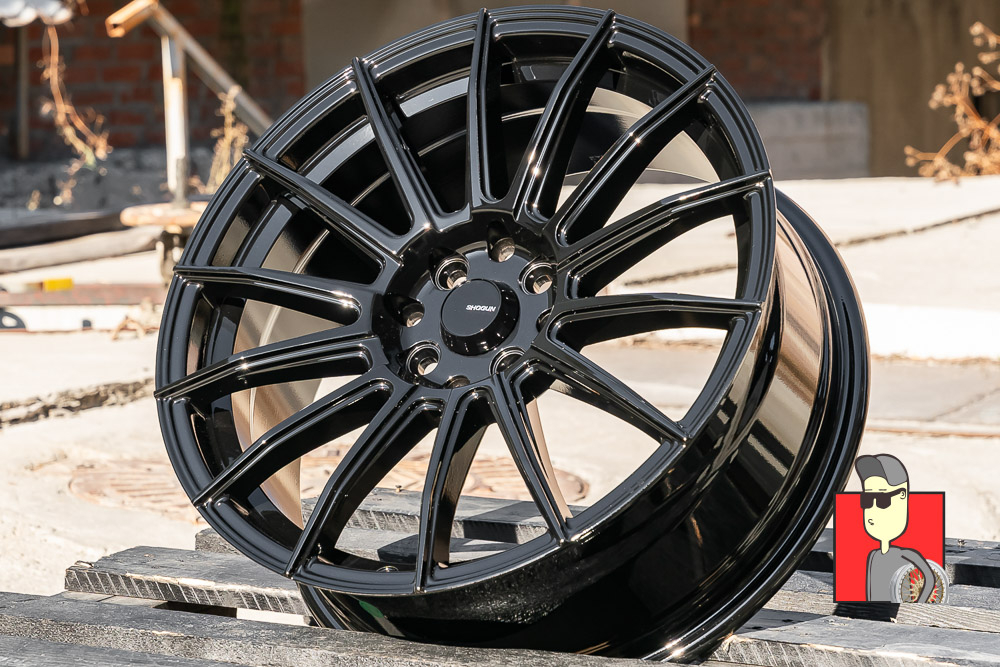 Комплект дисков Shogun S15 17x7 et35 4x100/4x114.3
