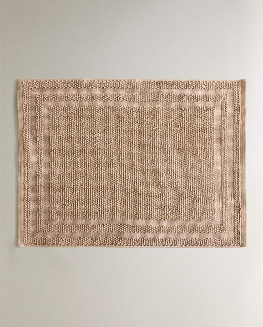 ZARA HOME КОВРИК ДЛЯ ВАННОЙ ИЗ ХЛОПКА С АНТИСКОЛЬЗЯЩЕЙ ПОВЕРХНОСТЬЮ, БЕЖЕВЫЙ