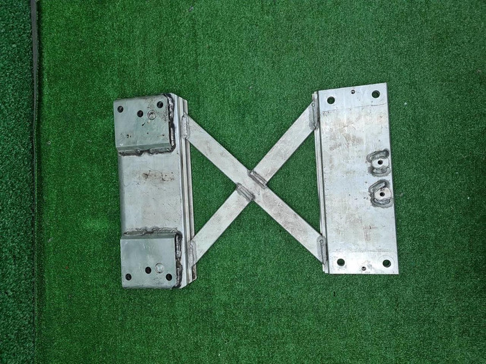 Распорка кузова Porsche Panamera 2 971 (2016-2024)