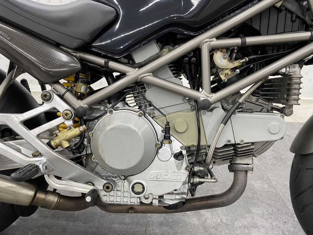 Ducati Monster 900 , 2002