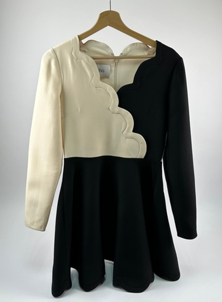 Платье Valentino